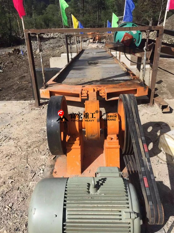 振動(dòng)篩使用現(xiàn)場